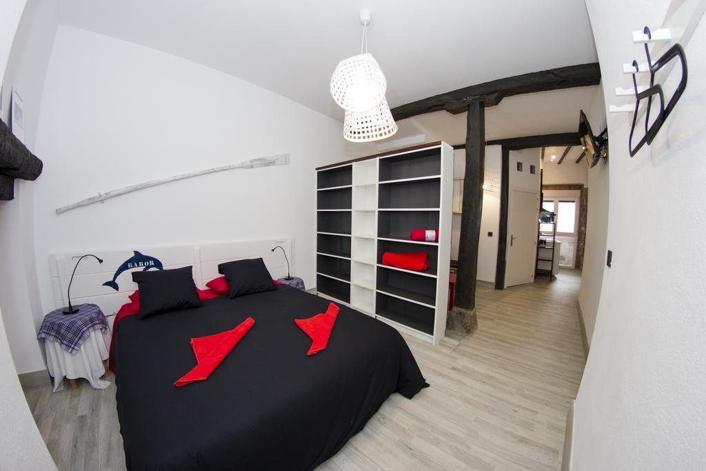 Andra Mari Apartamentu Turistikoak Bermeo Pokój zdjęcie