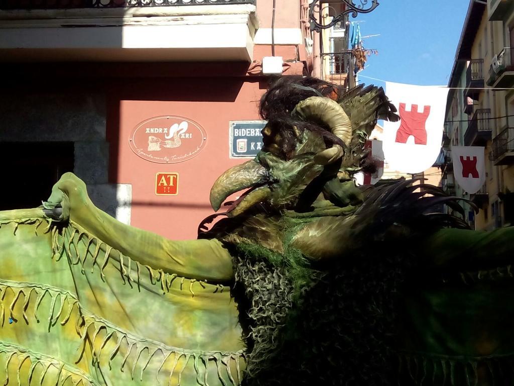 Andra Mari Apartamentu Turistikoak Bermeo Zewnętrze zdjęcie